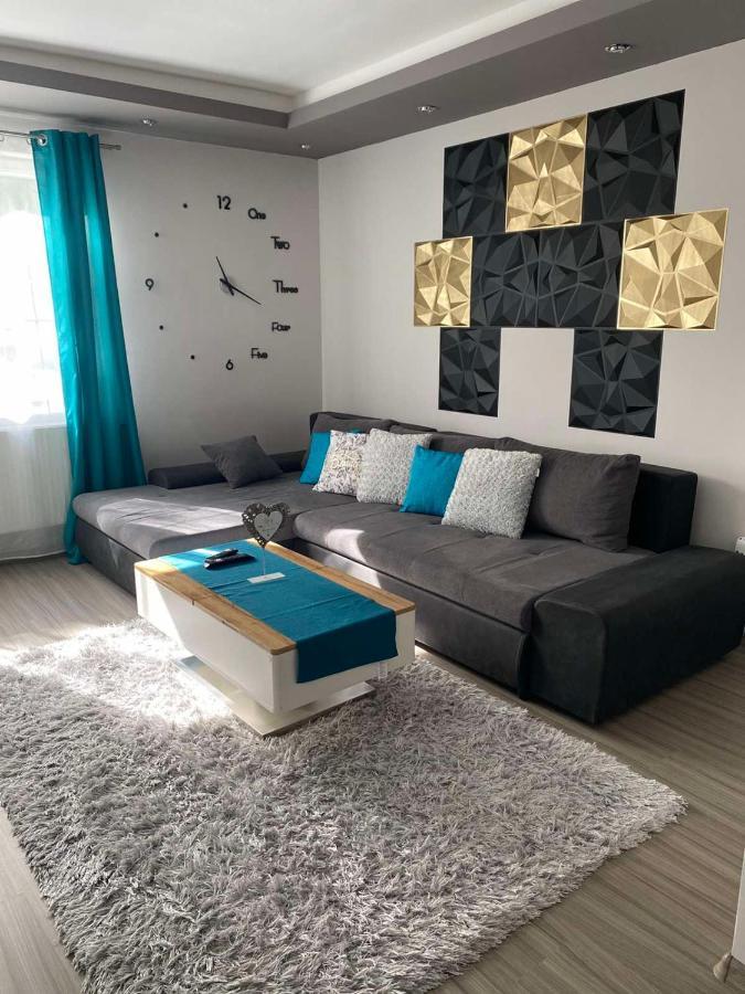 Gabrielle2 Apartman Debrecen Exterior foto